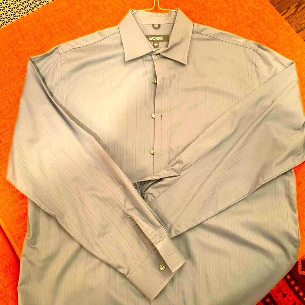 Kenneth Cole Reaction grey button-up